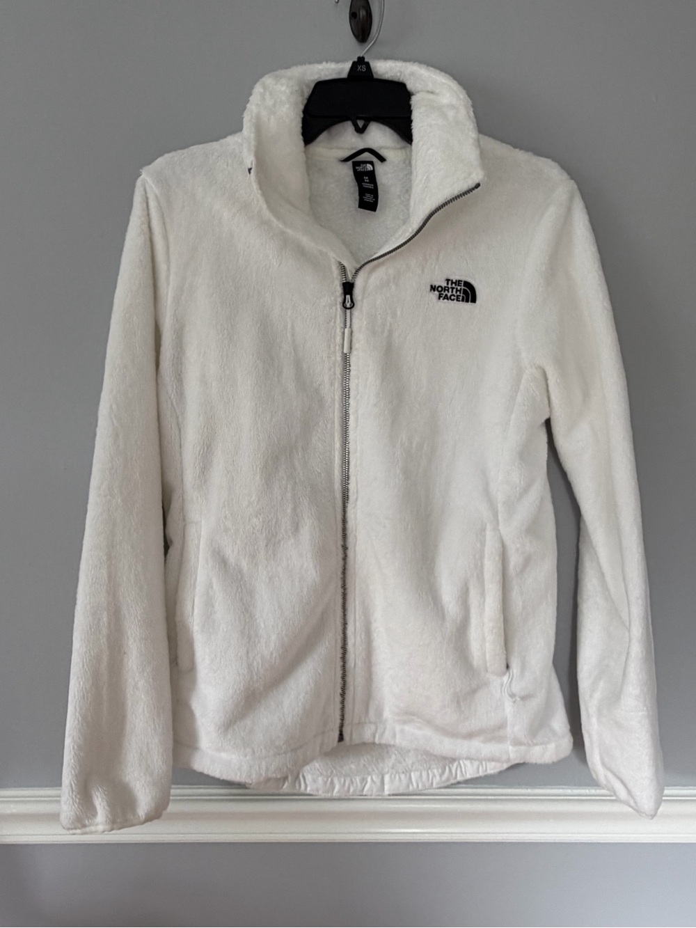 NWOT The North Face Women’s white Full-Zip Teddy Fleece Jacket